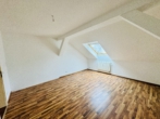 Bezugsfreie Wohlfühlwohnung in Berlin-Köpenick – großzügig geschnitten & preislich attraktiv! - Zimmer 1