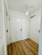 Moderne Wohnung mit Balkon und offener Küche - Erstbezug! - Flur / Entree