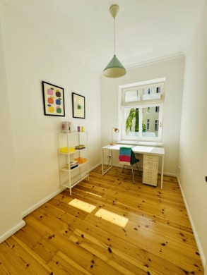 Charmante Altbauwohnung in absoluter Toplage am Helmholtzplatz – bezugsfrei, 10437 Berlin, Etagenwohnung