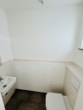 Charmante Doppelhaushälfte / Townhouse mit Gartenparadies im Herzen Altglienickes! - Gäste WC