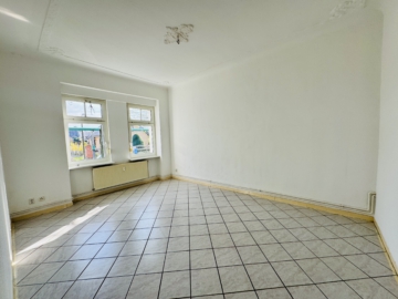 Geräumige Altbauwohnung mit Gartenanteil und zusätzlichen Hobbyraum in Berlin-Pankow!, 13156 Berlin, Erdgeschosswohnung