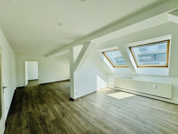Köpenick Highlights: Gewerbeeinheit nahe Schloss – Vielseitig & sofort verfügbar 3.110EUR / m²!, 12557 Berlin, Bürohaus