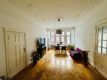 Charmanter Altbau nahe Volkspark Wilmersdorf – bezugsfrei & zentral!, 10713 Berlin, Etagenwohnung