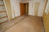 Bezugsfreies Einfamilienhaus in beliebter Lage mit großzügigen Grundstück. - DSC07492