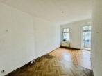 Bezugsfreie Altbauwohnung in ruhiger Lage! Ideal zum Renovieren und Gestalten nach eigenen Wünschen! - Zimmer 2
