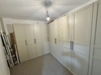 Exklusive Dachgeschosswohnung mit großer Terrasse & Blick über Berlin inkl. 2 PKW-Stellplätzen - Abstellraum auf der Etage