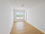 Exklusive Dachgeschosswohnung mit großer Terrasse & Blick über Berlin inkl. 2 PKW-Stellplätzen - Zimmer 2