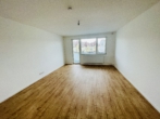 *Erstbezug nach Sanierung* Single Apartment nahe U-Bhf Alt-Tegel! - Zimmer