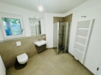 Charmante Wohnung mit kleiner Terrasse in beliebter Lage von Berlin-Schöneberg! - Bad