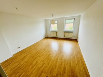 ++BEZUGSFREI++ Charmante Altbauwohnung nahe S-Bahn Adlershof!, 12489 Berlin, Etagenwohnung