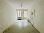 Sanierungsbedürftige Altbauwohnung in Top-Lage – nur wenige Schritte zum Kiehlufer! - Zimmer 2