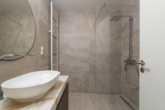 Bad mit Dusche