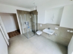 Penthouse im ERSTBEZUG in Zentraler City West Lage! *EBK / Aufzug / 2 Balkone* - Bad