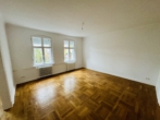 Charmante Wohnung mit kleinen Gartenanteil nahe dem beliebten Hellpfühlepark. - Zimmer 1